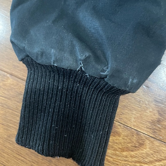 Authentique Canada goose bomber - Picture 6 of 10